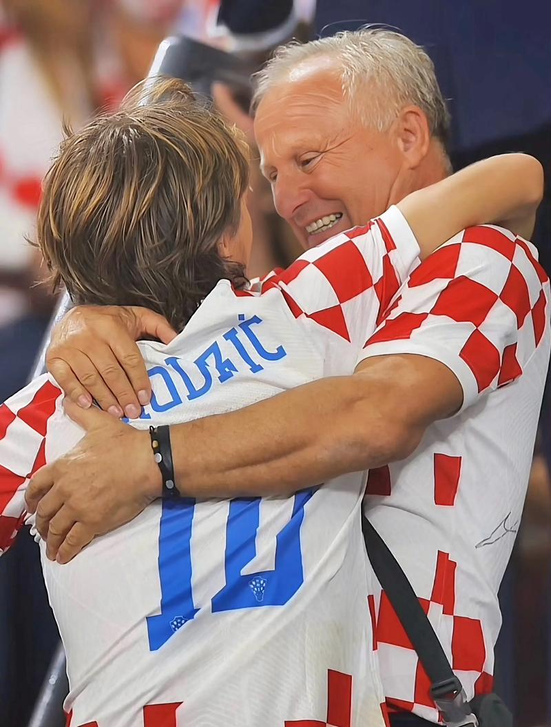 沙特队组织严密