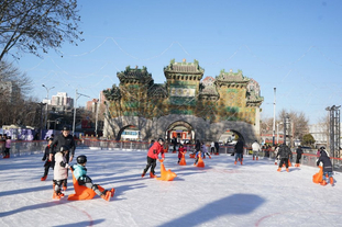 含泪赴欧！樊振东自曝逃离真相，3座大山逼走国乒一哥？