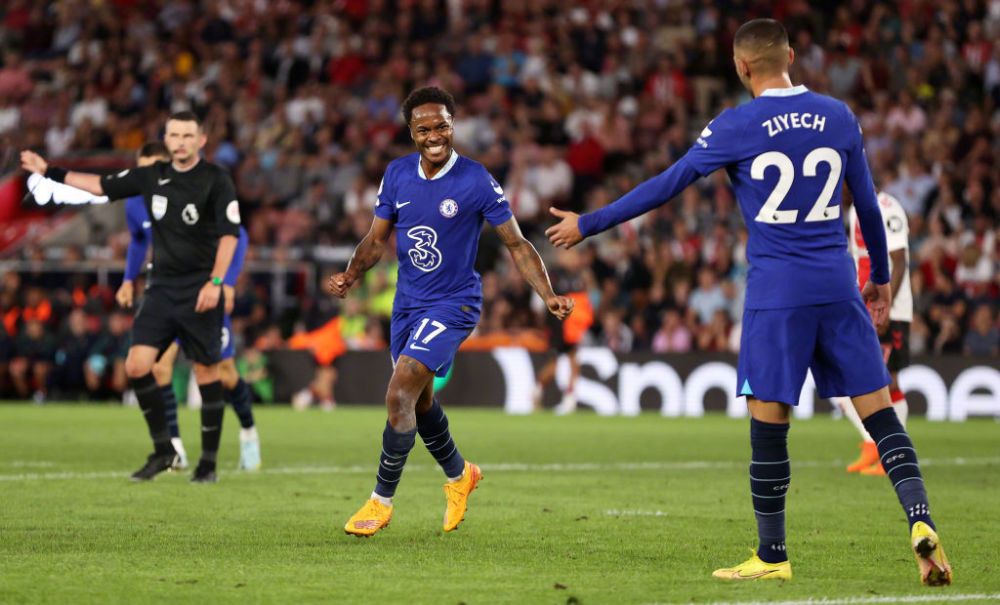 客场对贝蒂斯上半场就上演帽子戏法，费兰是西甲历史第一人